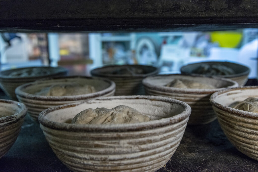 surdegsfullkornsbröd